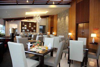 Green Valley Resort Пурвокерто Экстерьер фото